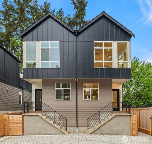 10835 11th Avenue Ne, Seattle, WA, 98125 | Card Image