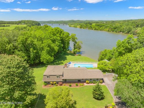 805 Butler Dr, Loudon, TN, 37774-5545 | Card Image