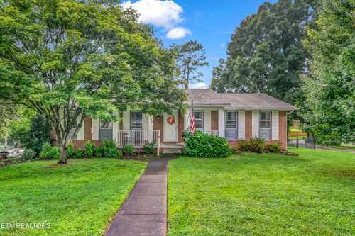 7765 Maida Vale Cir, Powell, TN, 37849-3762 | Card Image