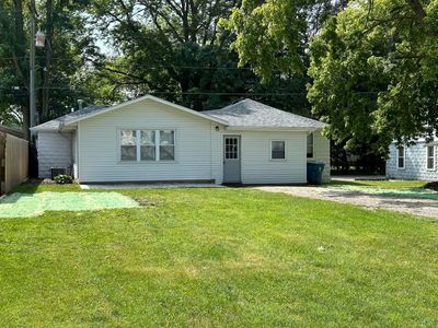 905 Douglas Street, House other with 3 bedrooms, 2 bathrooms and 1 parking in Morris IL | Image 1