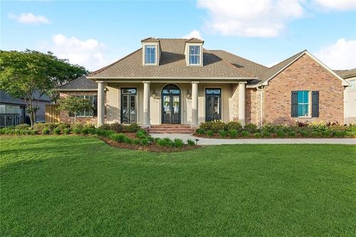 1481 Lakeshore Blvd, Slidell, LA, 70461-4697 | Card Image