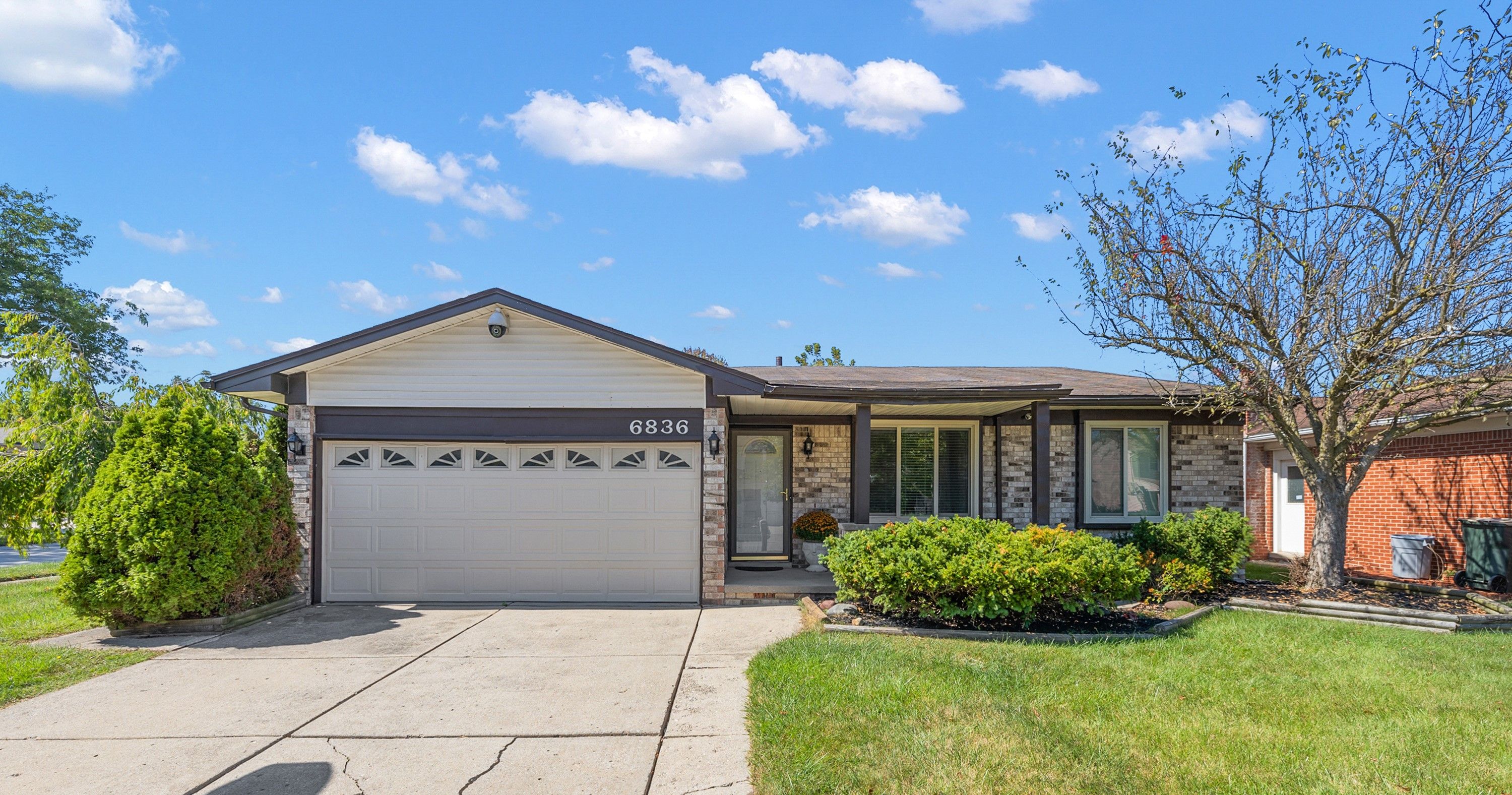Brookshire Dr, Canton, MI 48187