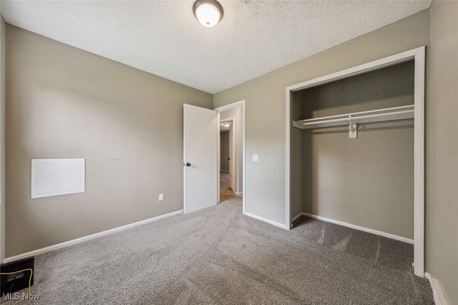 18 Lakeview Ct, House other with 3 bedrooms, 2 bathrooms and null parking in Lagrange OH | Image 25