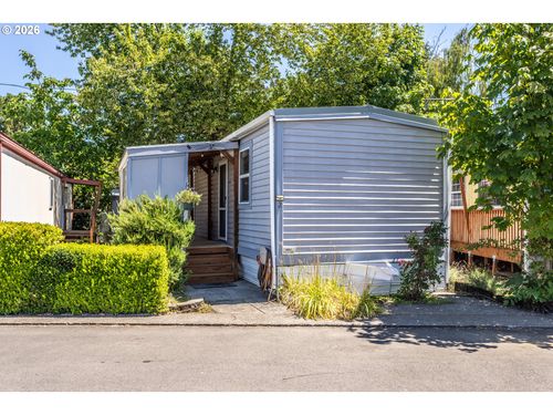 02-7227 Se Flavel St, Portland, OR, 97206-7916 | Card Image