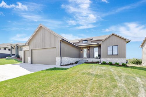 3239 N Bedford St, Wichita, KS, 67226 | Card Image