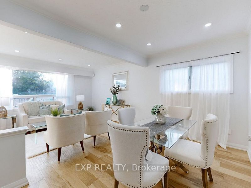 Residential Lease in Toronto E04 3