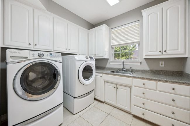 613 Edgewood Ln, House other with 4 bedrooms, 4 bathrooms and null parking in Ovilla TX | Image 22
