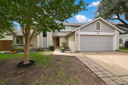 9105 Hazelhurst Dr, Austin, TX, 78729-3644 | Card Image