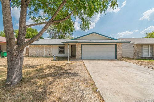 9518 Millbrook Dr, San Antonio, TX, 78245-1230 | Card Image