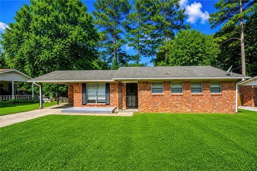 6067 Ledgewood Dr, Forest Park, GA, 30297-3227 | Card Image