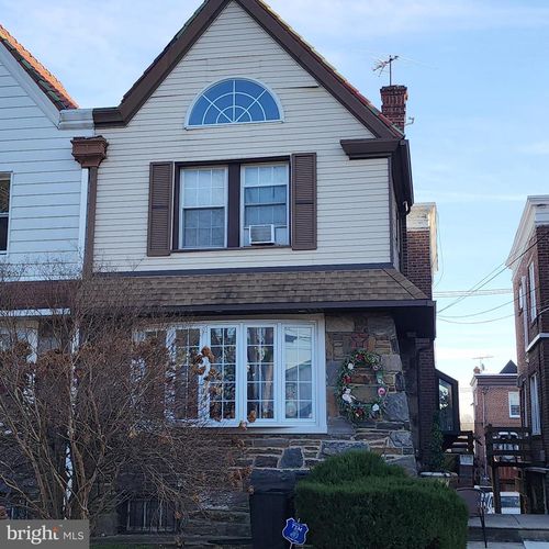 912 Whitby Ave, LANSDOWNE, PA, 19050-3511 | Card Image