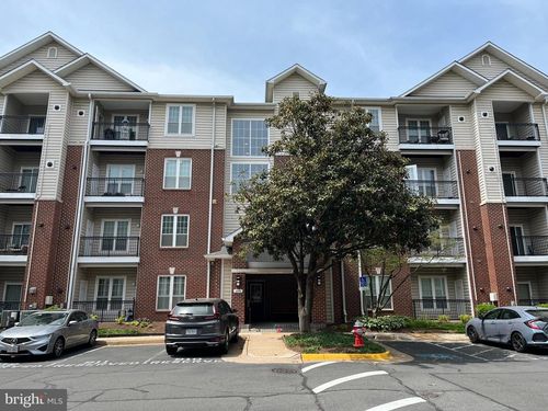 7109-1570 Spring Gate Dr, MCLEAN, VA, 22102-3429 | Card Image
