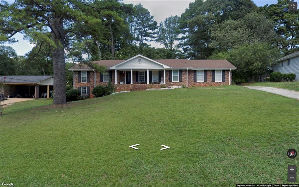 Carter Dr, Lilburn, GA 30047