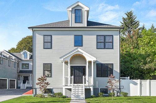 4-12 Sylvan St, Melrose, MA, 02176-5237 | Card Image