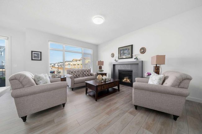 44 Emberside Green, House other with 3 bedrooms, 3 bathrooms and 4 parking in Cochrane AB | Image 8