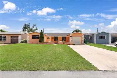 7916 Ramona St, House other with 3 bedrooms, 2 bathrooms and null parking in Miramar FL | Image 2