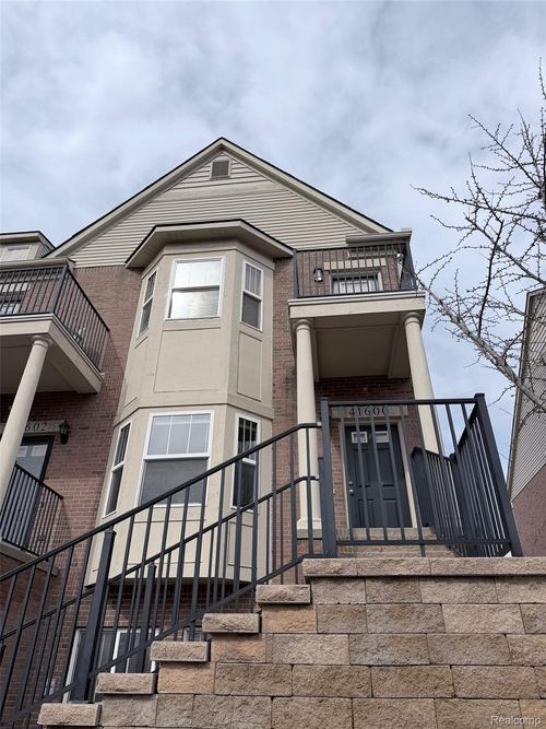 41600 Hamlet Lane, Novi, MI, 48375 | Card Image