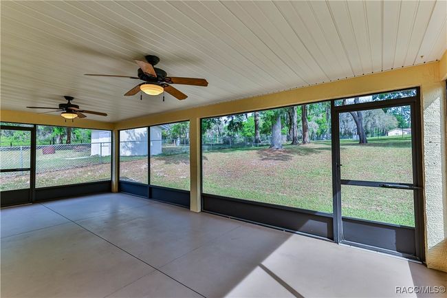 8087 E Decatur Ct, House other with 3 bedrooms, 2 bathrooms and 3 parking in Floral City FL | Image 43