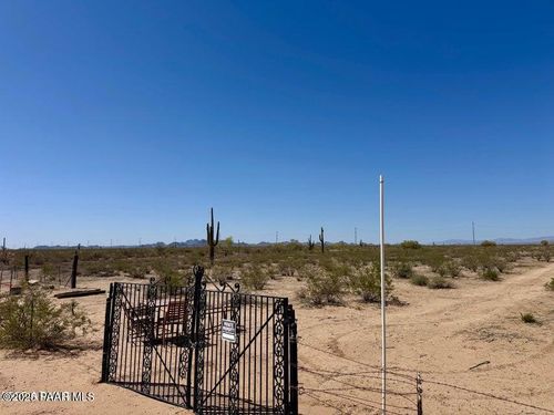 25410 W Lone Mountain Rd, Wittmann, AZ, 85361-1236 | Card Image
