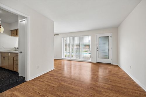 03-3703 Roseland St, Houston, TX, 77006-4641 | Card Image