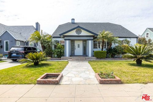 445 S Mansfield Ave, Los Angeles, CA, 90036-3018 | Card Image