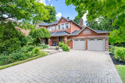 2331 Strathmore Cres, House other with 4 bedrooms, 4 bathrooms and 6 parking in Pickering ON | Image 2