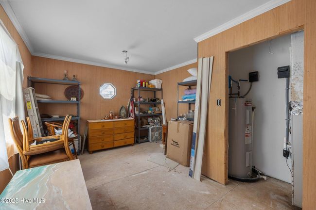 unfinished bonus room- flex space adjoining to bedroom 3- | Image 38