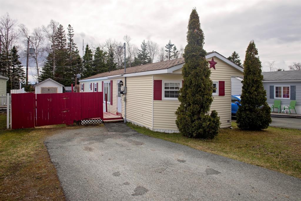 Residential in Gander 3