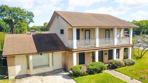 702 Brookhollow Dr, Port Lavaca, TX, 77979-2107 | Card Image