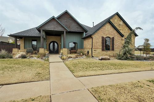 10001 Cascina Drive, Yukon, OK, 73099 | Card Image