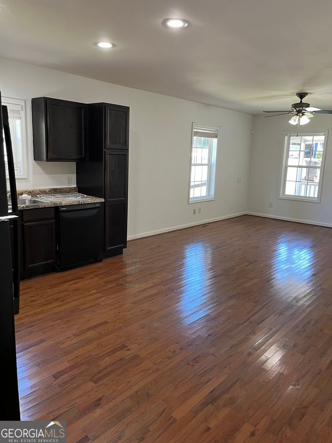 618 Poplar St, House other with 2 bedrooms, 2 bathrooms and null parking in WEST POINT GA | Image 7