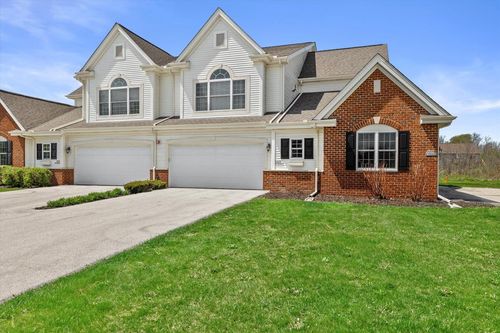 W205N16507 Cranberry Creek Lane, Jackson, WI, 53037 | Card Image