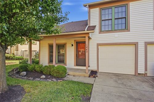 1445 Sanzon Dr, Fairborn, OH, 45324-2067 | Card Image