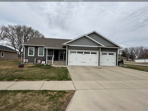 1540 Rockwell Trl, Vermillion, SD, 57069-7051 | Card Image
