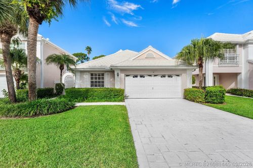 12 Elgin Ln, Palm Beach Gardens, FL, 33418-7193 | Card Image