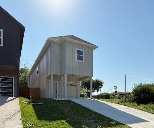 6702 S Lancaster Rd, Dallas, TX, 75241-3805 | Card Image