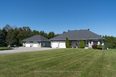 725 Regional Rd 12, House other with 3 bedrooms, 3 bathrooms and 12 parking in Brock ON | Image 1