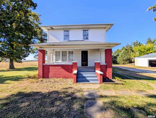 20560 E 250th St, Blandinsville, IL, 61420-9324 | Card Image