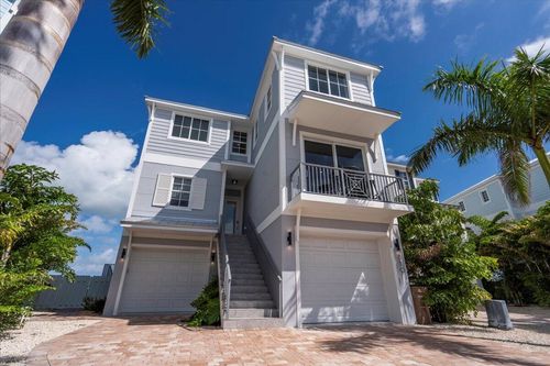 810 39th Street Gulf, Marathon, FL, 33050-2383 | Card Image