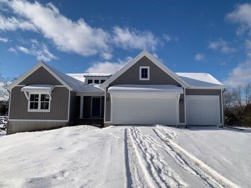 1040 N Washington St, Lowell, MI, 49331 | Card Image