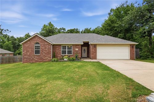 9 Hillswick Dr, Bella Vista, AR, 72715-5706 | Card Image
