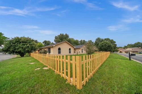 4715 Edinburgh Dr, Tyler, TX, 75703-2312 | Card Image