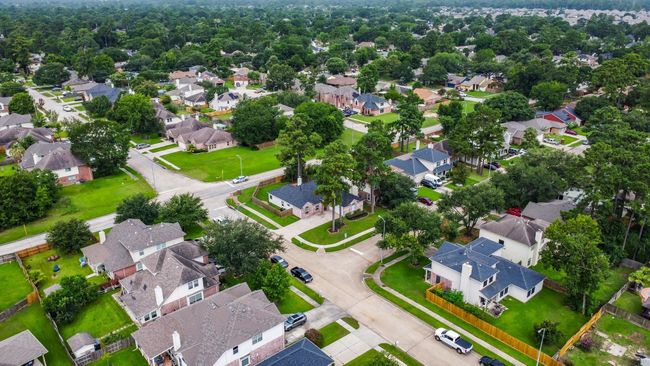 23803 Spring Way Dr, House other with 4 bedrooms, 2 bathrooms and 2 parking in Spring TX | Image 39