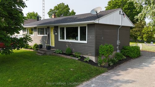 1661 George Johnston Rd, Minesing, ON, L9X2B2 | Card Image