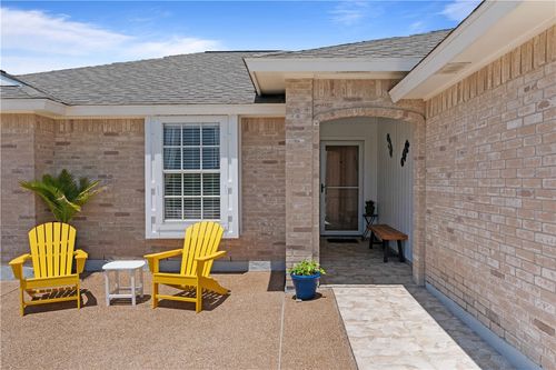 15209 Dasmarinas Dr, Corpus Christi, TX, 78418-6117 | Card Image