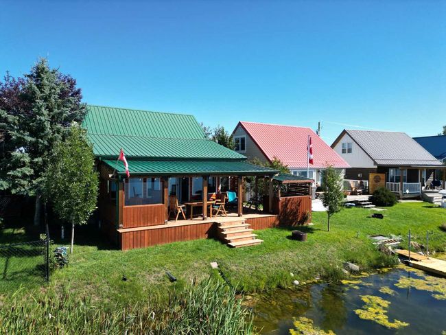 9 Mountain Vista Drive, House other with 3 bedrooms, 1 bathrooms and 2 parking in Hill Spring AB | Image 6