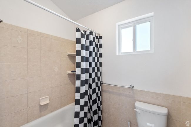 Full bath. Shower/tub combo | Image 20