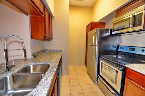 305-3701 Cedarplaza Ln, Dallas, TX, 75209-6255 | Card Image