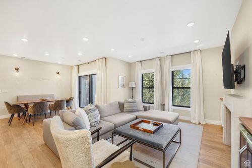 apt-302-2240 E Laney Ave, Holladay, UT, 84117-6045 | Card Image