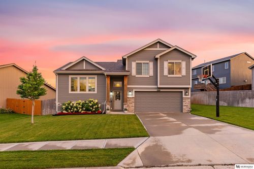 7808 S 190th Ave, Omaha, NE, 68136-1204 | Card Image